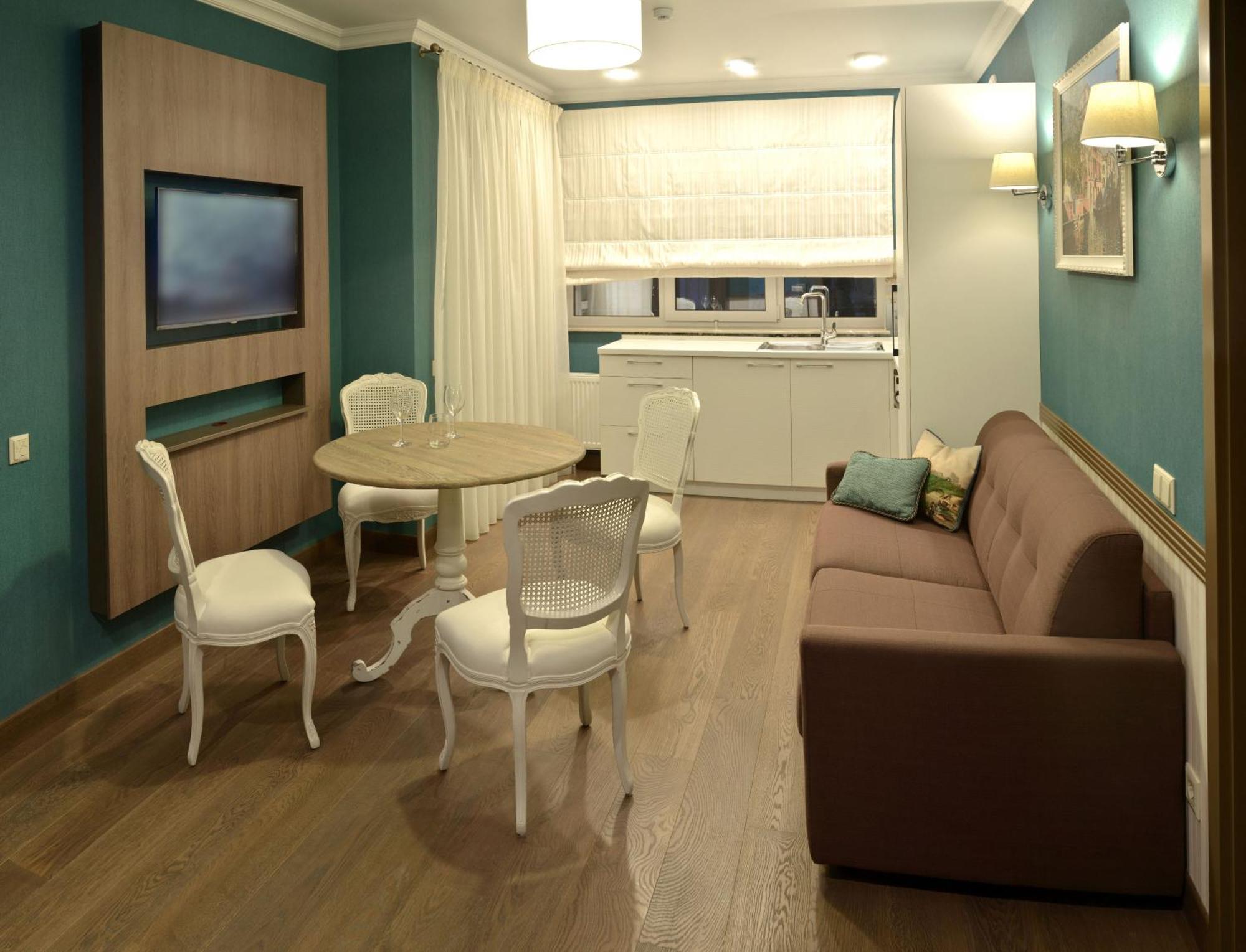Zentrum Hotel คีชีเนา ภายนอก รูปภาพ